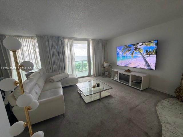 100 Bayview Dr - Photo 1