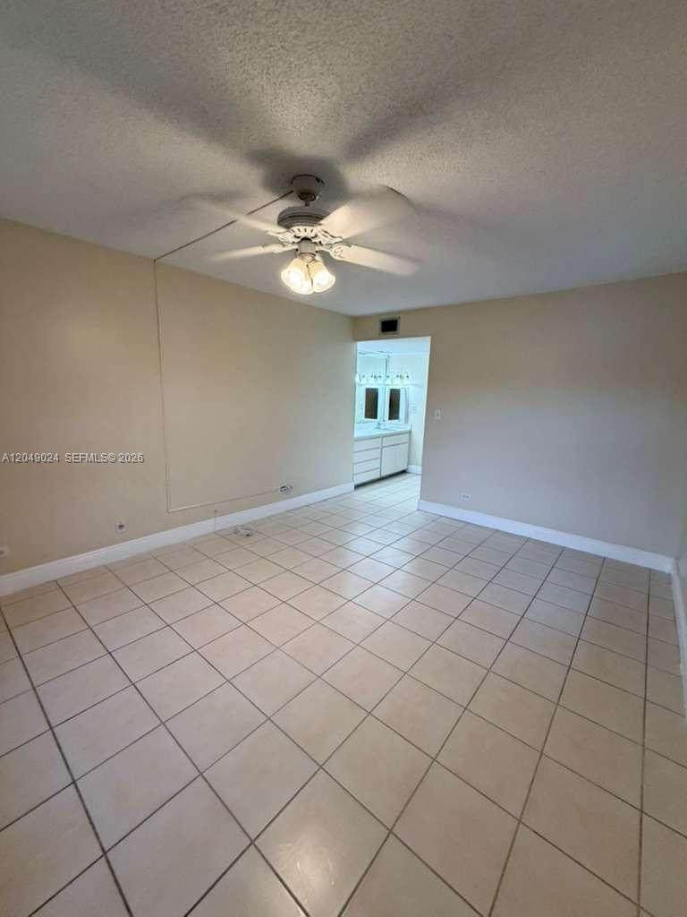https://bt-photos.global.ssl.fastly.net/miami/orig_boomver_1_A12049024-2.jpg