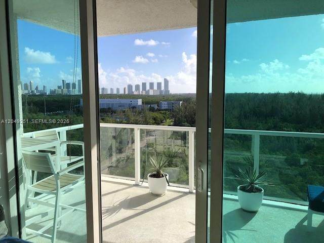 https://bt-photos.global.ssl.fastly.net/miami/orig_boomver_1_A12049251-2.jpg