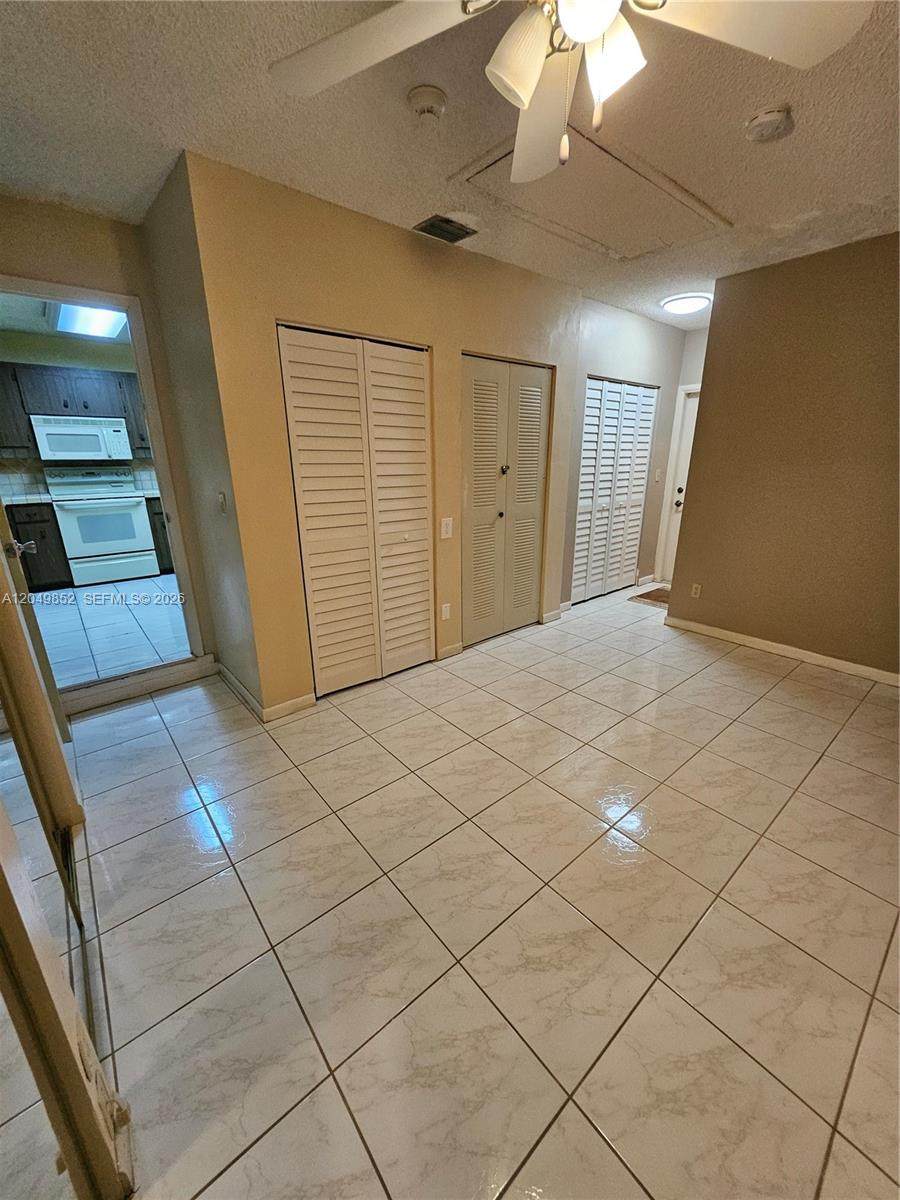 https://bt-photos.global.ssl.fastly.net/miami/orig_boomver_1_A12049852-2.jpg