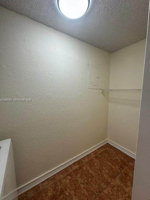 https://bt-photos.global.ssl.fastly.net/miami/orig_boomver_1_A12050393-2.jpg