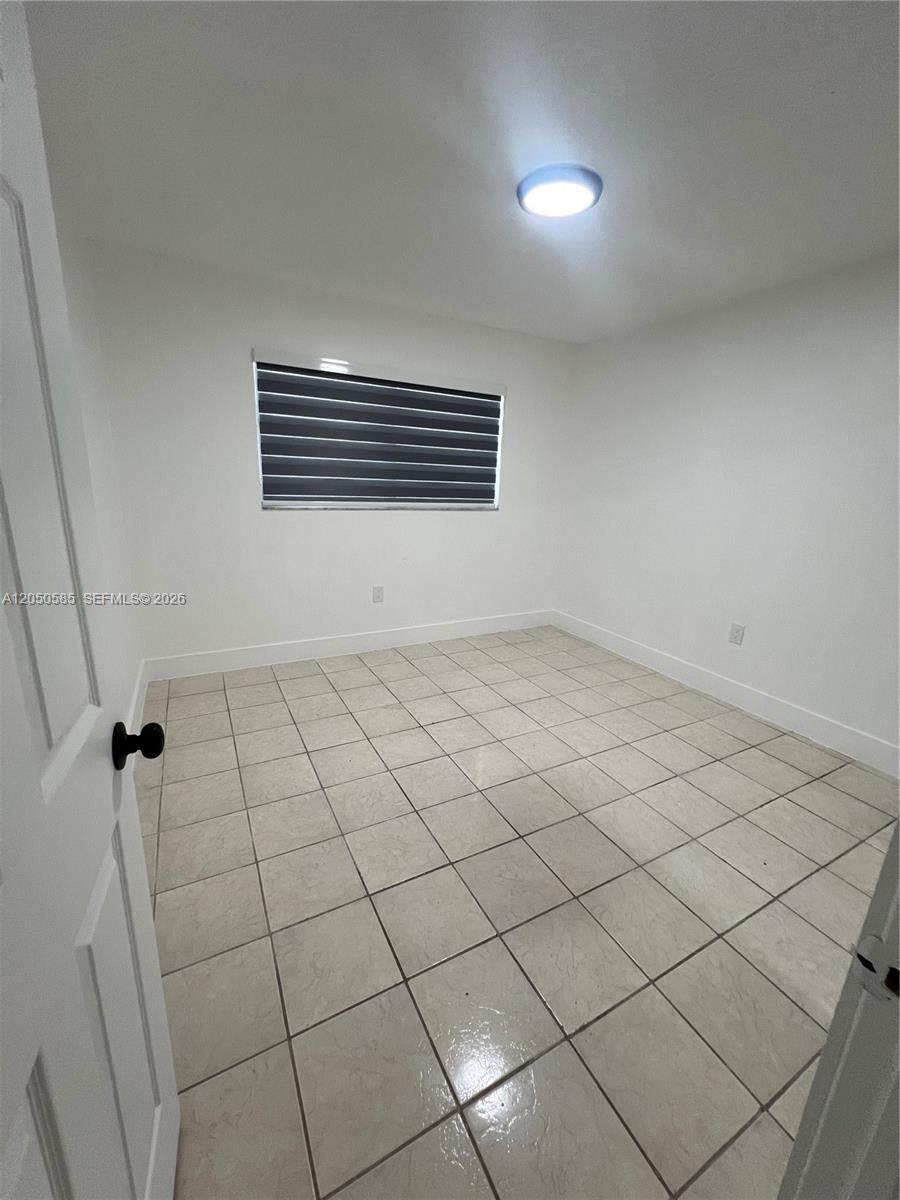 https://bt-photos.global.ssl.fastly.net/miami/orig_boomver_1_A12050585-2.jpg