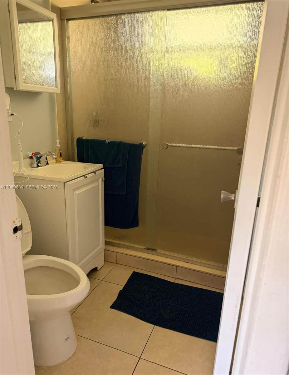 https://bt-photos.global.ssl.fastly.net/miami/orig_boomver_1_A12050689-2.jpg