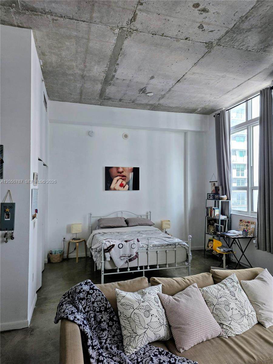 https://bt-photos.global.ssl.fastly.net/miami/orig_boomver_1_A12050787-2.jpg