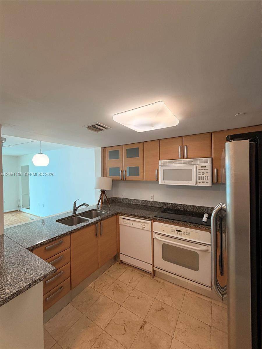 2101 Brickell Ave - Photo 1