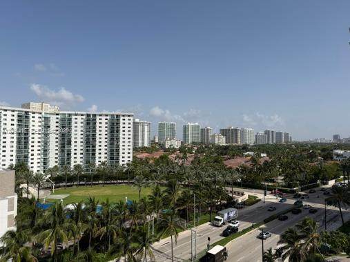 https://bt-photos.global.ssl.fastly.net/miami/orig_boomver_1_A12051416-2.jpg