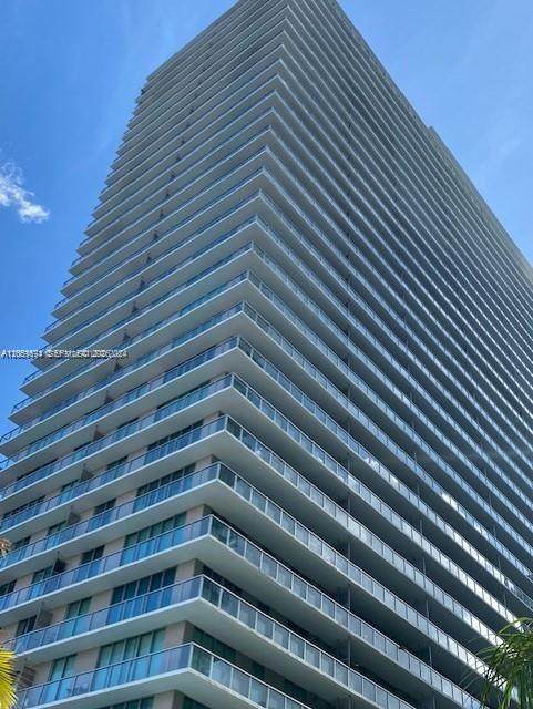 79 12th St - Photo 1