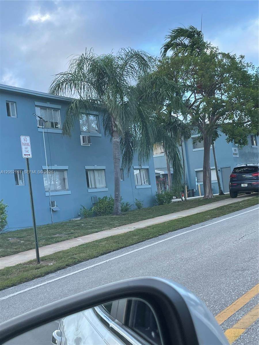 1829 A St - Photo 1