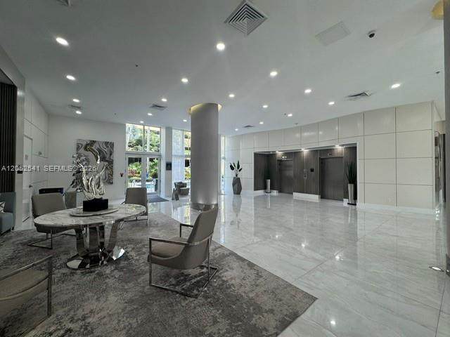 https://bt-photos.global.ssl.fastly.net/miami/orig_boomver_1_A12052541-2.jpg