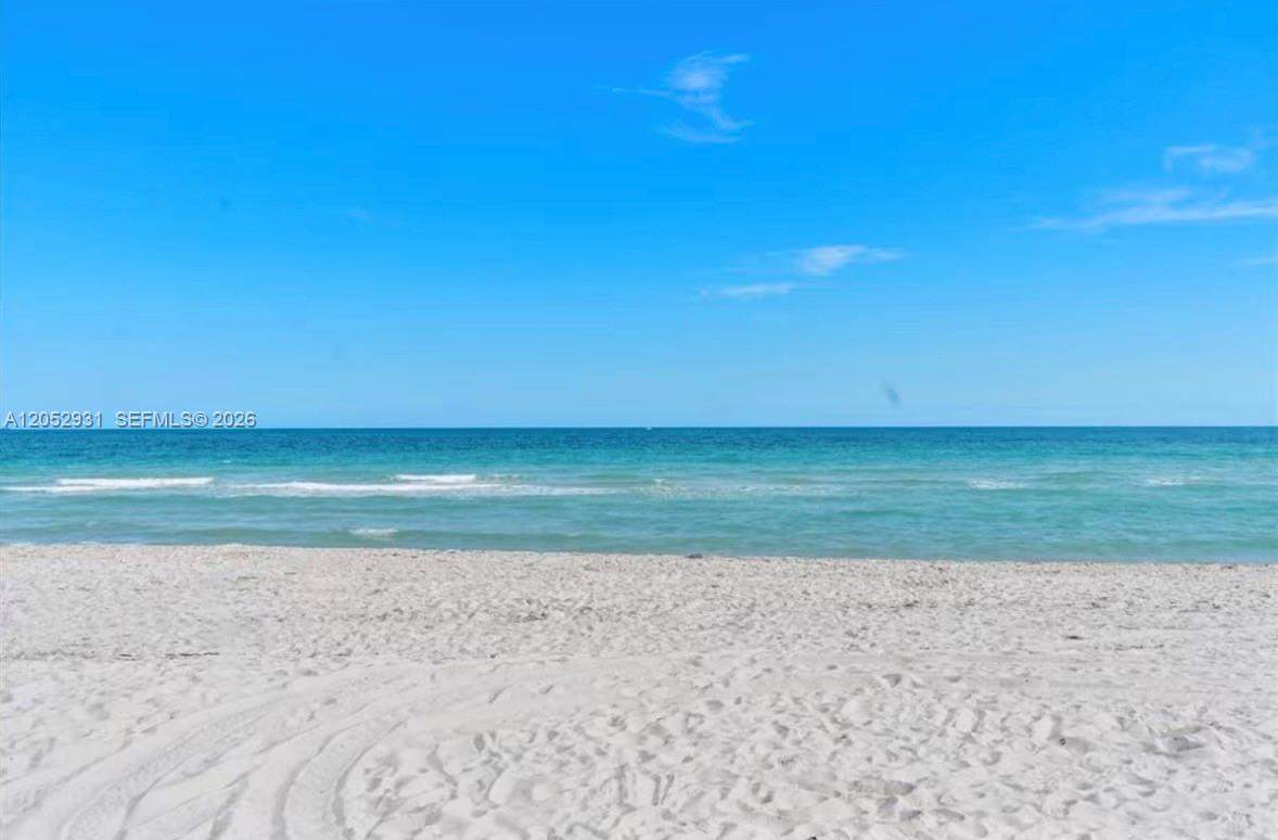 https://bt-photos.global.ssl.fastly.net/miami/orig_boomver_1_A12052931-2.jpg