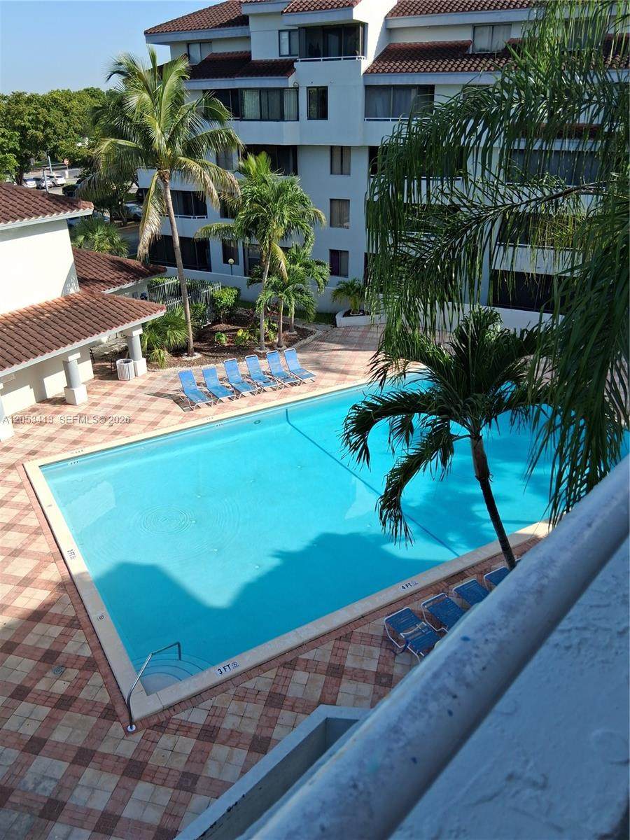 https://bt-photos.global.ssl.fastly.net/miami/orig_boomver_1_A12053413-2.jpg