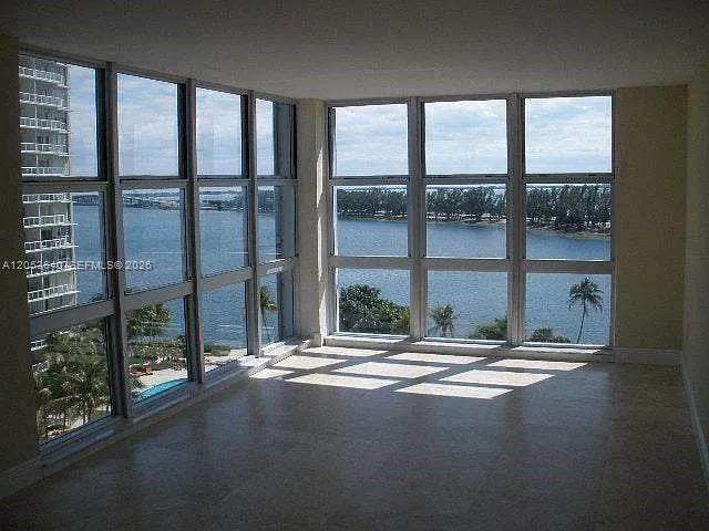 https://bt-photos.global.ssl.fastly.net/miami/orig_boomver_1_A12053640-2.jpg