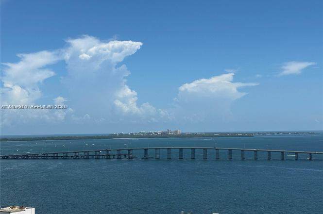 https://bt-photos.global.ssl.fastly.net/miami/orig_boomver_1_A12053963-2.jpg