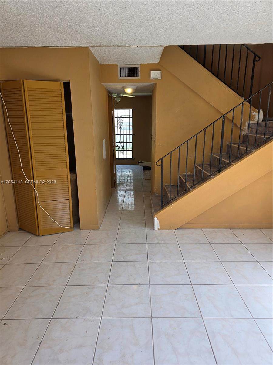 https://bt-photos.global.ssl.fastly.net/miami/orig_boomver_1_A12054113-2.jpg