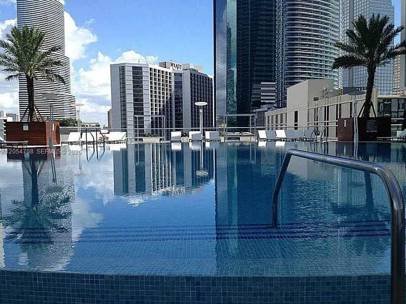 https://bt-photos.global.ssl.fastly.net/miami/orig_boomver_1_A12054708-2.jpg