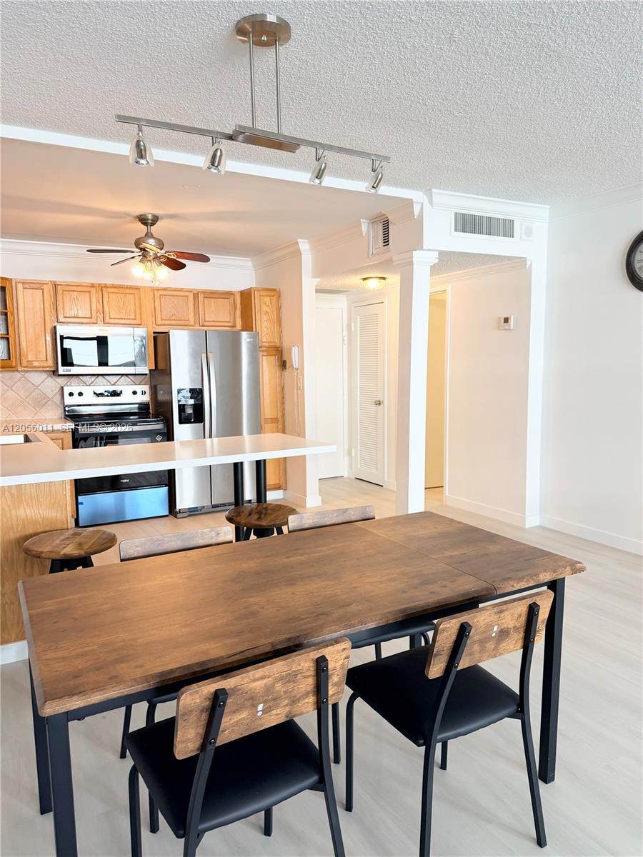 3725 Ocean Dr - Photo 1