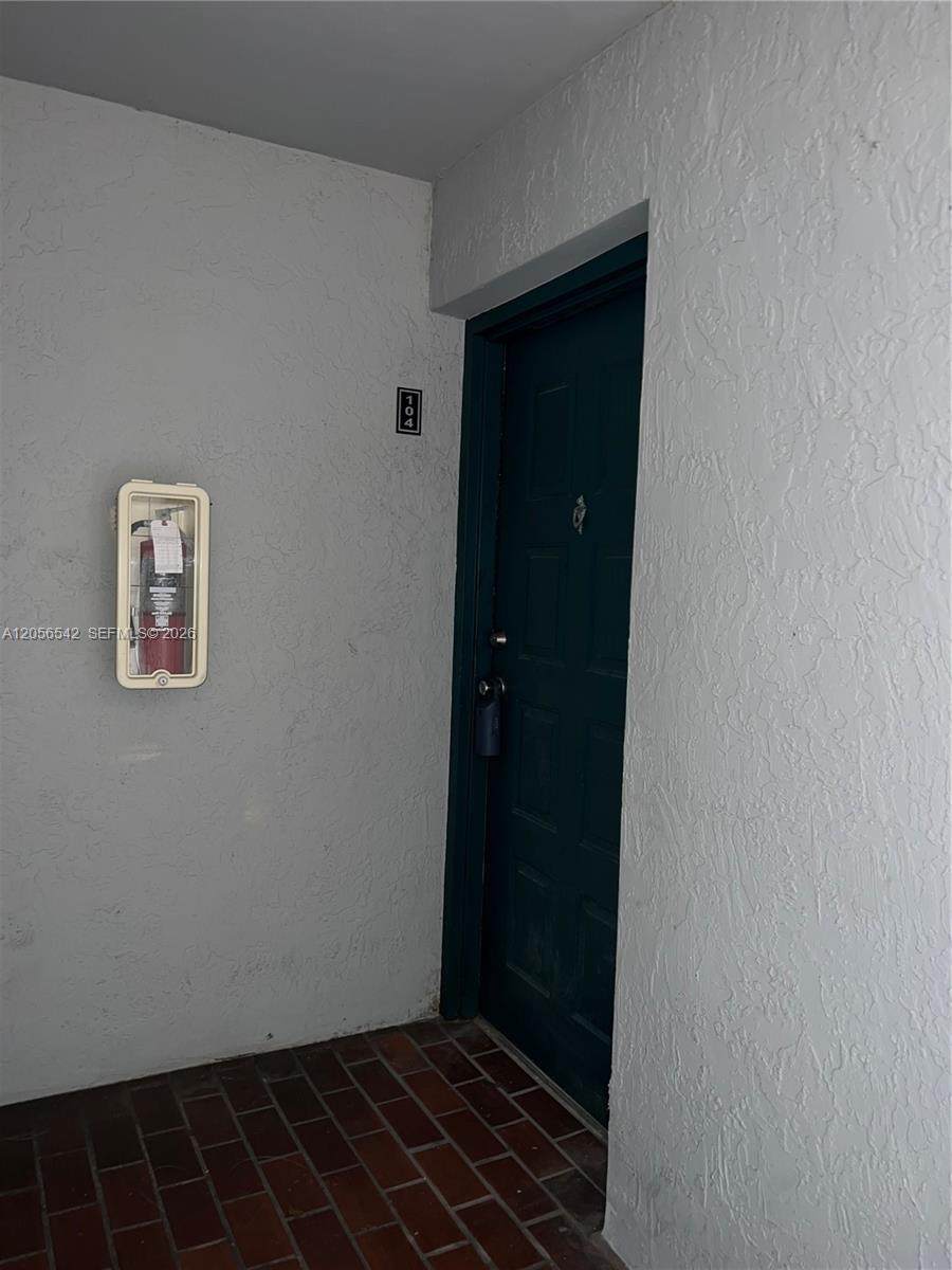 https://bt-photos.global.ssl.fastly.net/miami/orig_boomver_1_A12056542-2.jpg