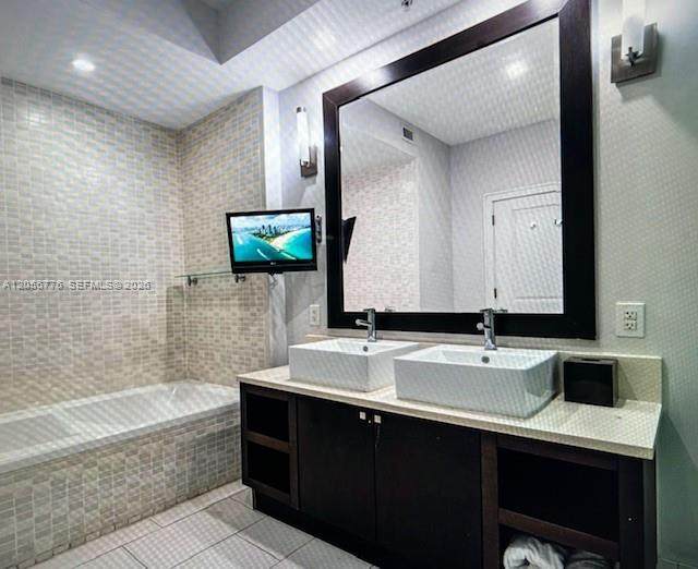 https://bt-photos.global.ssl.fastly.net/miami/orig_boomver_1_A12056776-2.jpg
