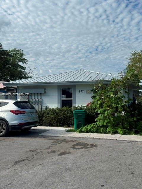 https://bt-photos.global.ssl.fastly.net/miami/orig_boomver_1_A12056957-2.jpg