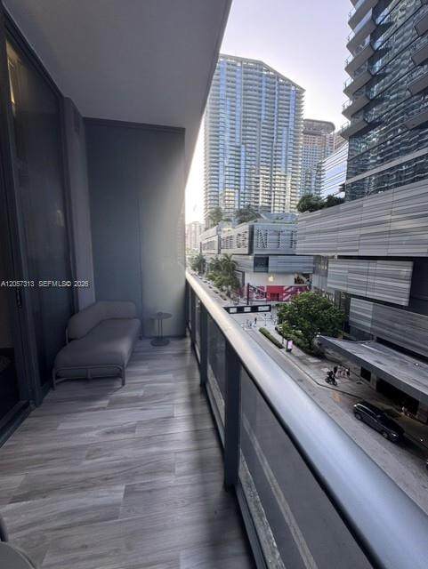 https://bt-photos.global.ssl.fastly.net/miami/orig_boomver_1_A12057313-2.jpg