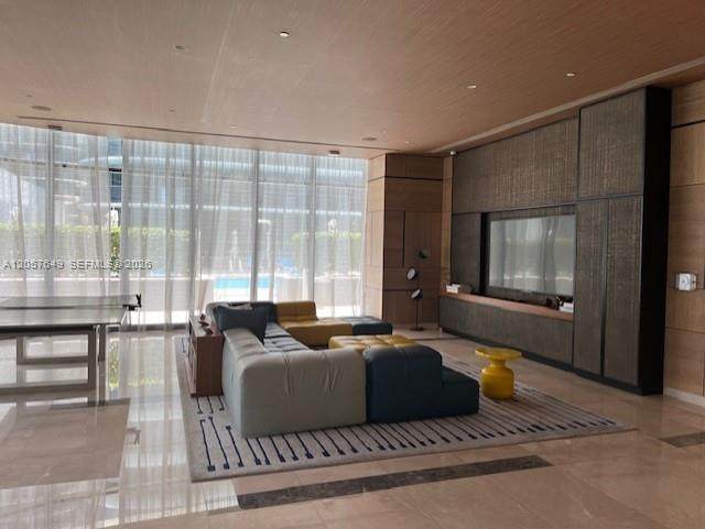 55 9th St - Photo 1