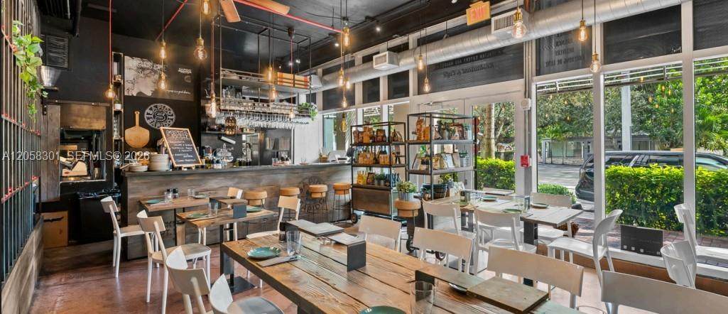  111 Se 8th Avenue - Photo 1