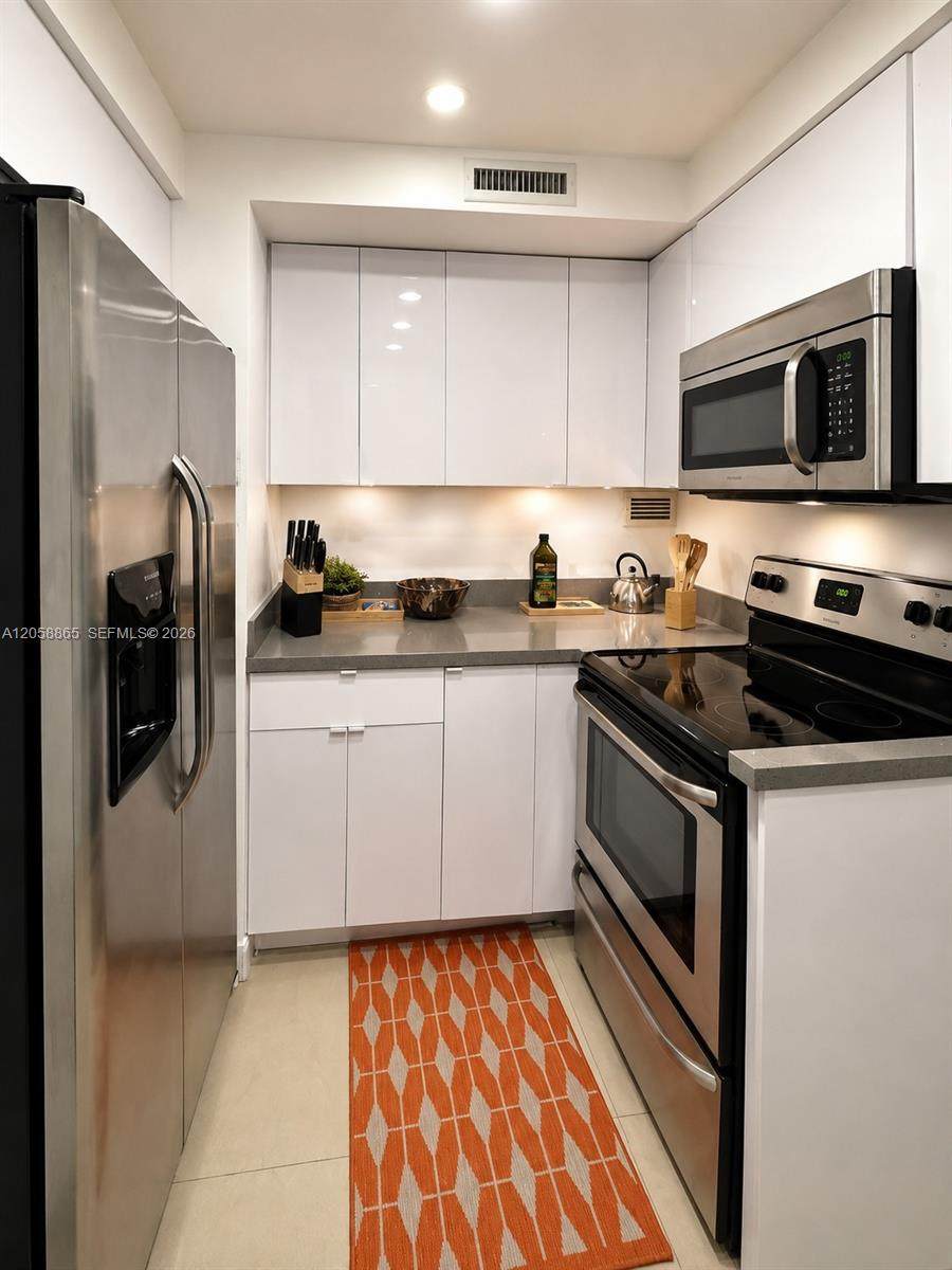 3505 Ocean Dr - Photo 1