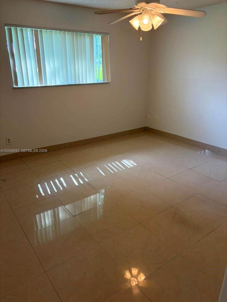 https://bt-photos.global.ssl.fastly.net/miami/orig_boomver_1_A12058897-2.jpg