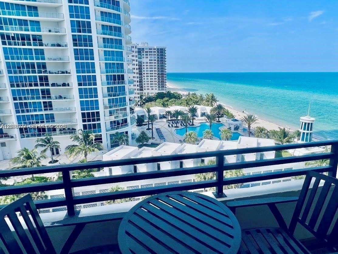 https://bt-photos.global.ssl.fastly.net/miami/orig_boomver_1_A12058977-2.jpg