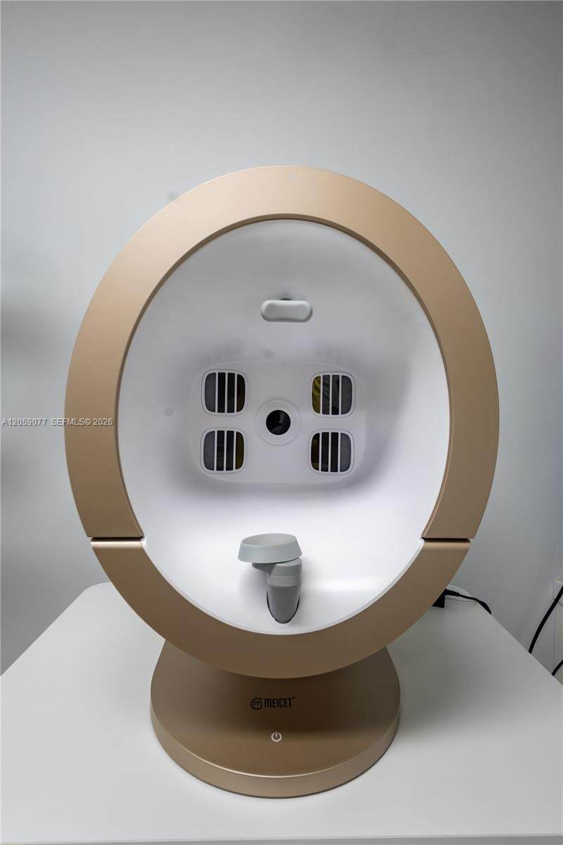 https://bt-photos.global.ssl.fastly.net/miami/1280_boomver_1_A12059077-2.jpg