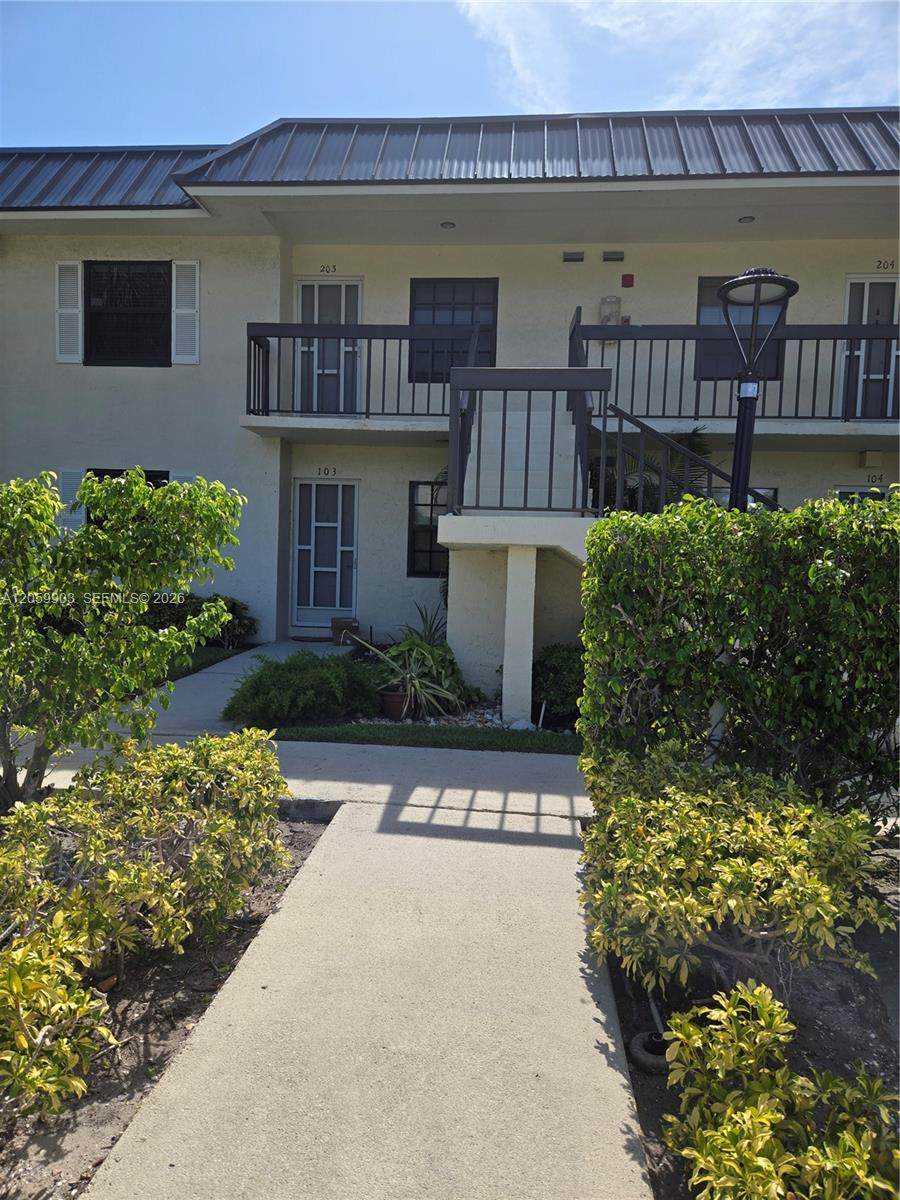 3020 Florida Blvd - Photo 1