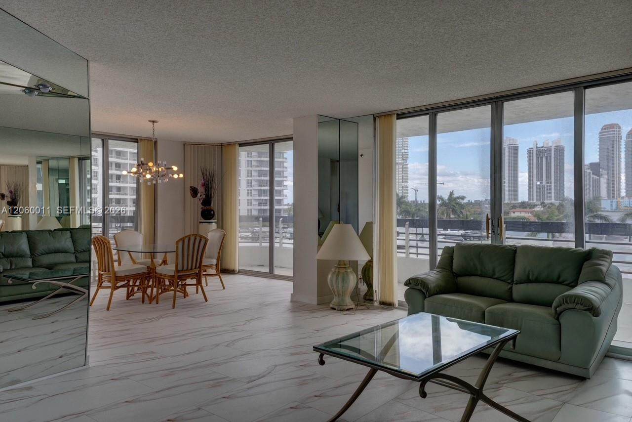 3600 Mystic Pointe Dr - Photo 1