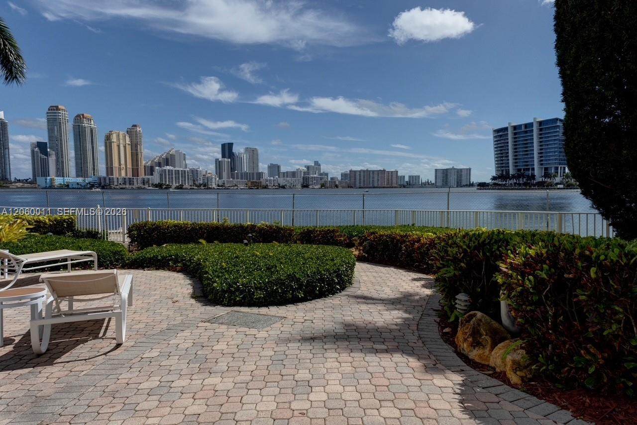 https://bt-photos.global.ssl.fastly.net/miami/orig_boomver_1_A12060011-2.jpg
