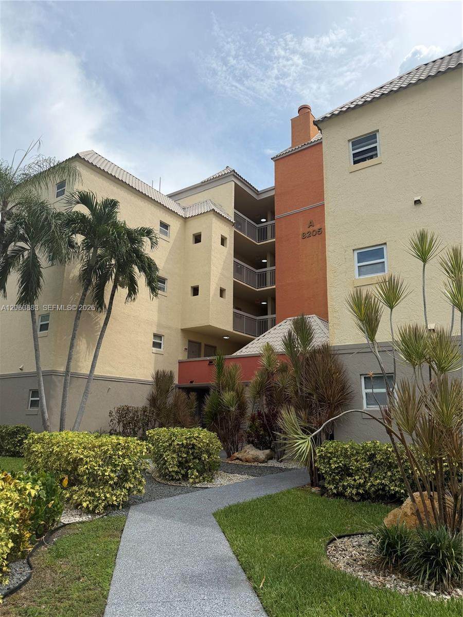 8205 Lake Dr - Photo 1