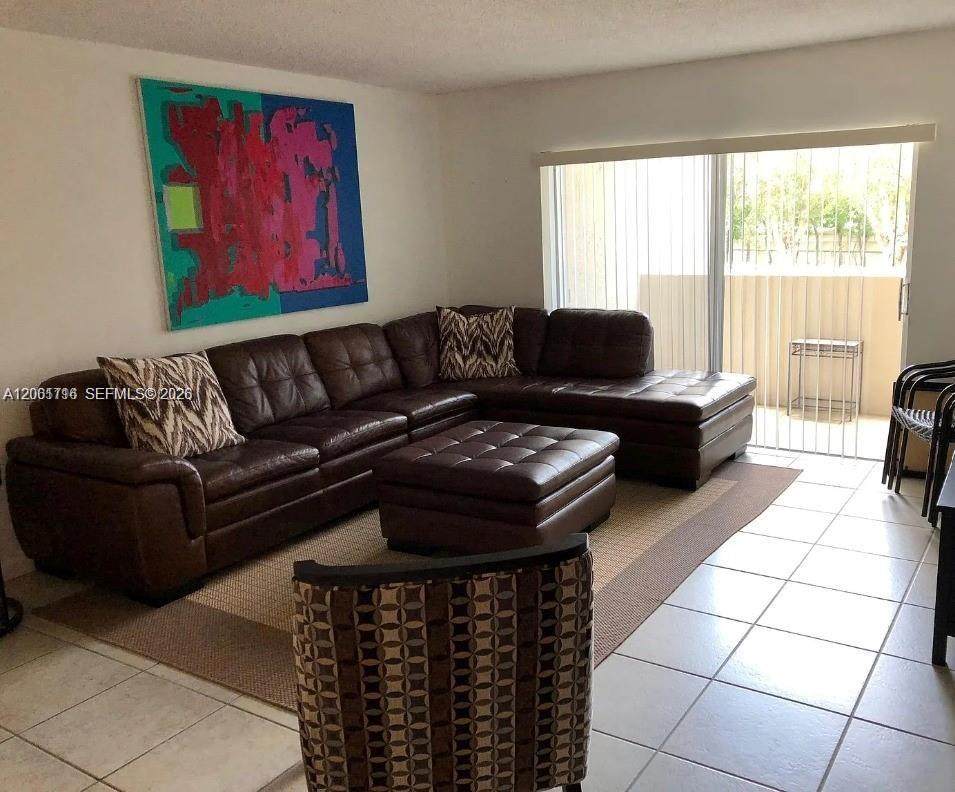 https://bt-photos.global.ssl.fastly.net/miami/orig_boomver_1_A12061716-2.jpg