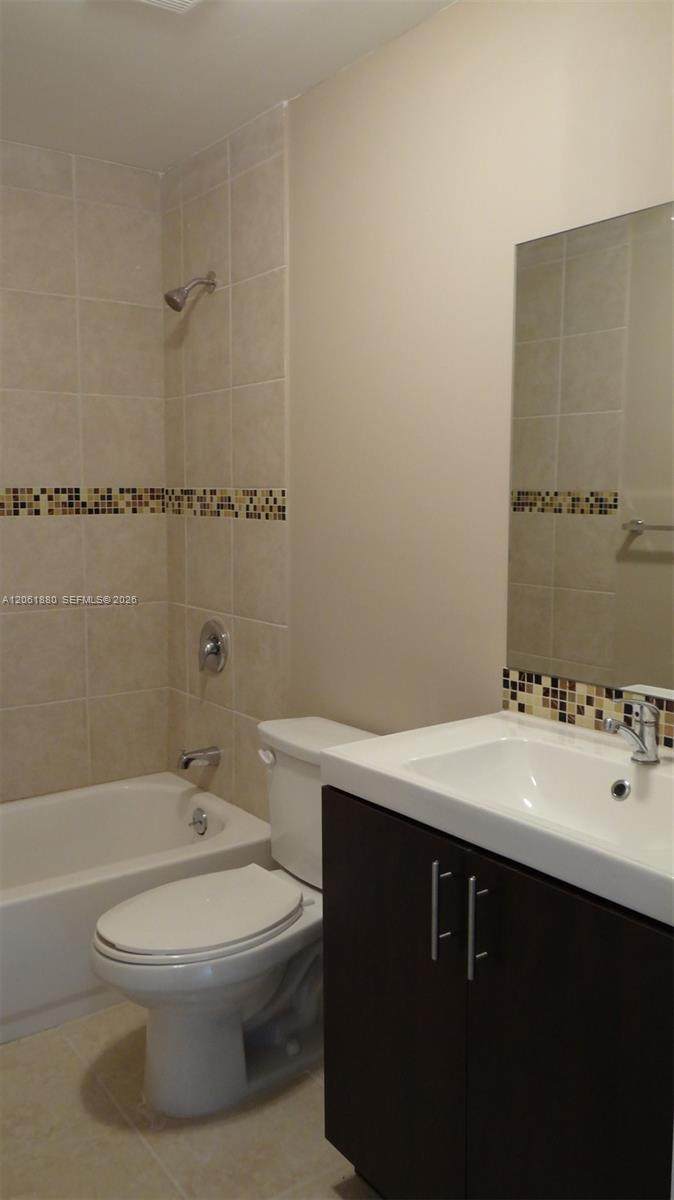 https://bt-photos.global.ssl.fastly.net/miami/1280_boomver_1_A12061880-2.jpg