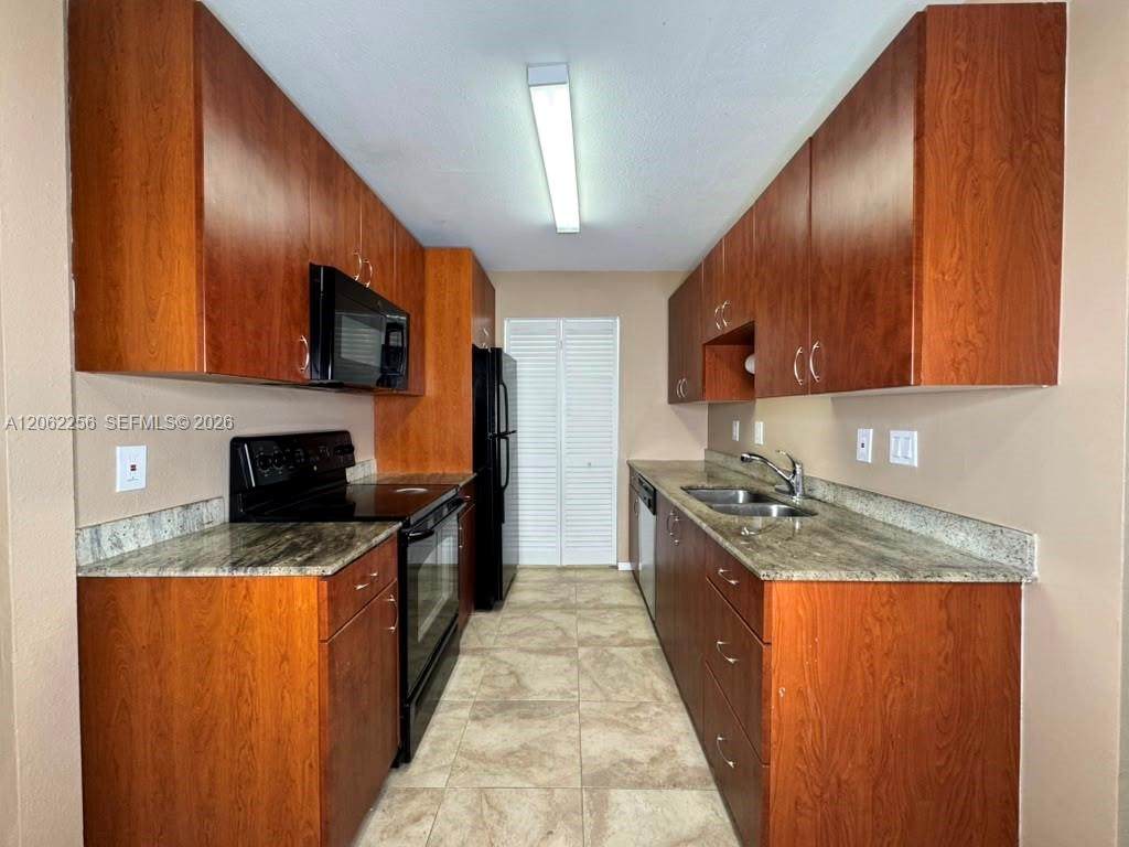 https://bt-photos.global.ssl.fastly.net/miami/1280_boomver_1_A12062256-2.jpg