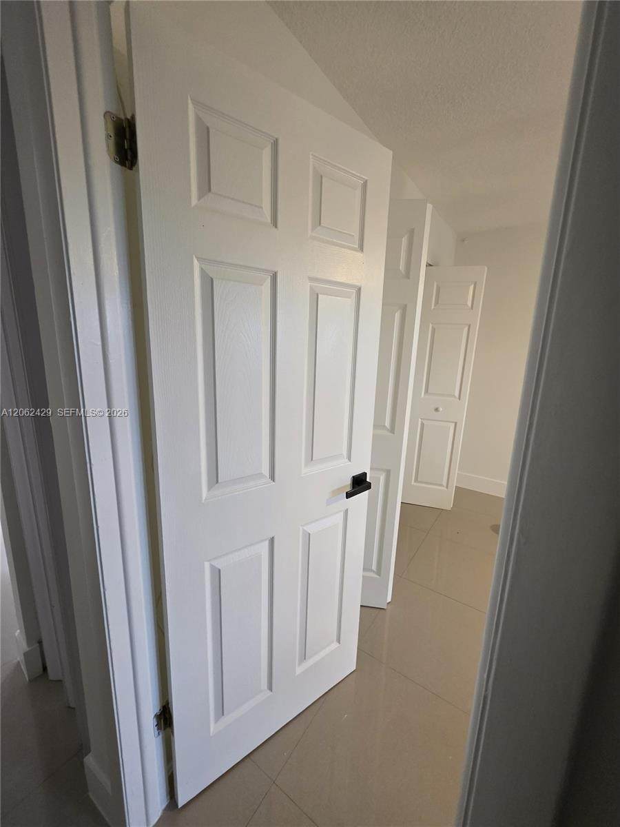 https://bt-photos.global.ssl.fastly.net/miami/orig_boomver_1_A12062429-2.jpg