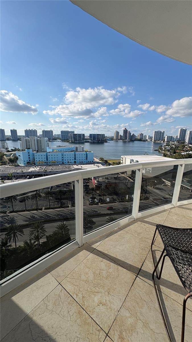 https://bt-photos.global.ssl.fastly.net/miami/orig_boomver_1_A12062641-2.jpg