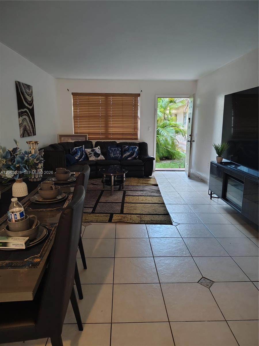 1350 119th St - Photo 1
