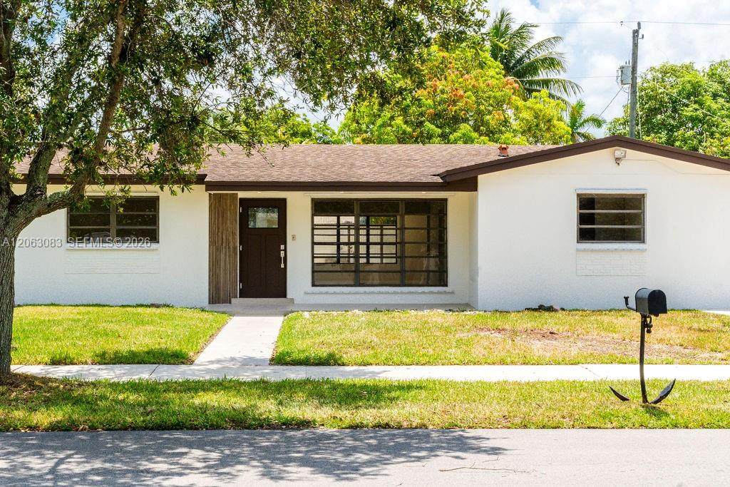 19390 Whispering Pines Rd - Photo 1