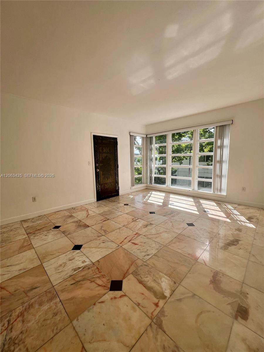 9350 Bay Harbor Dr - Photo 1