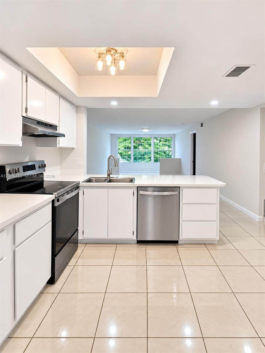 106 Palm Beach Trace Dr - Photo 1