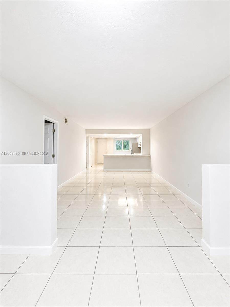 https://bt-photos.global.ssl.fastly.net/miami/orig_boomver_1_A12063439-2.jpg