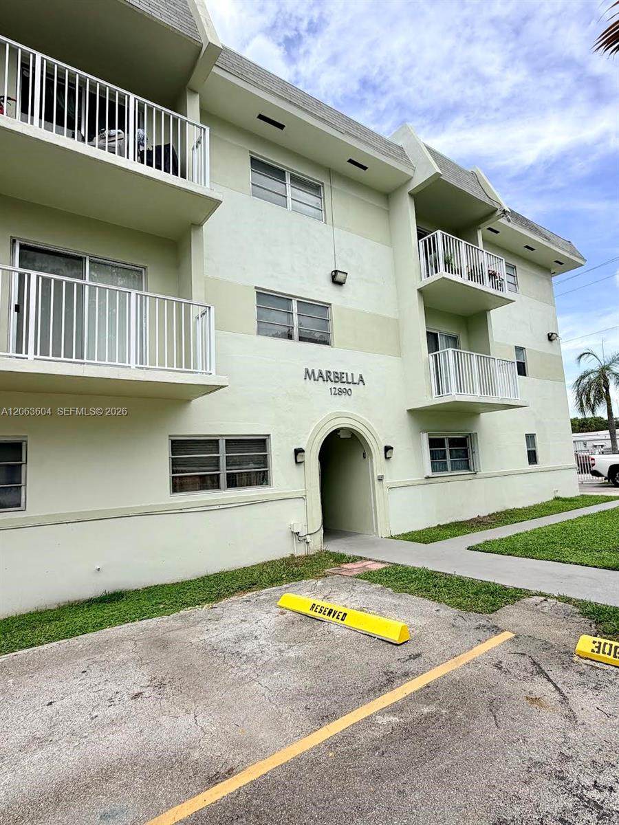 12890 8th Ave - Photo 1