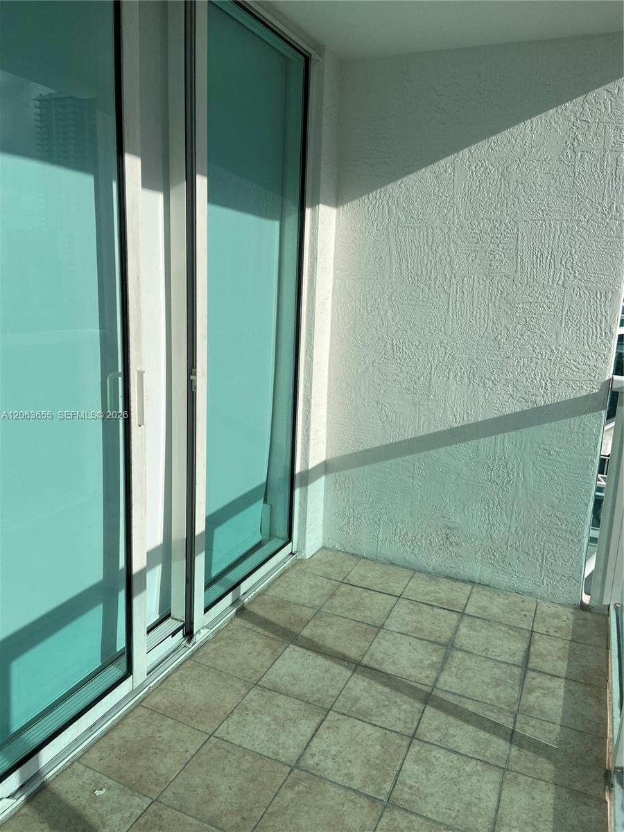 https://bt-photos.global.ssl.fastly.net/miami/orig_boomver_1_A12063655-2.jpg