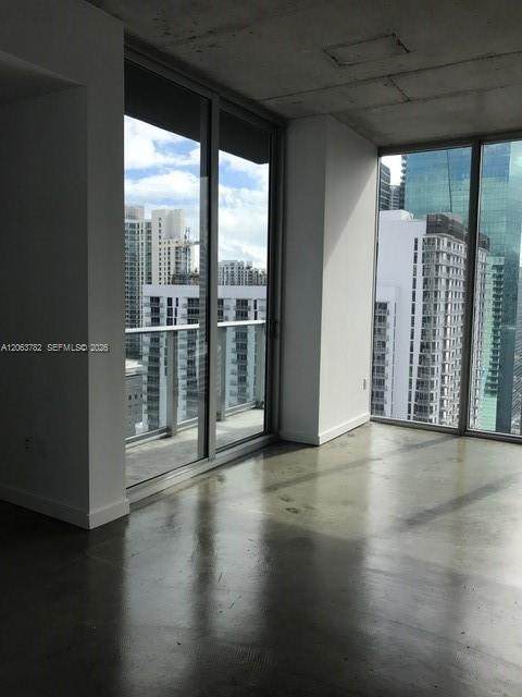 https://bt-photos.global.ssl.fastly.net/miami/orig_boomver_1_A12063782-2.jpg