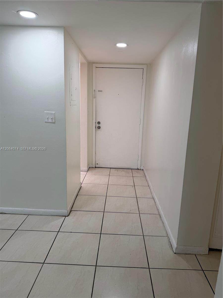 https://bt-photos.global.ssl.fastly.net/miami/orig_boomver_1_A12064074-2.jpg