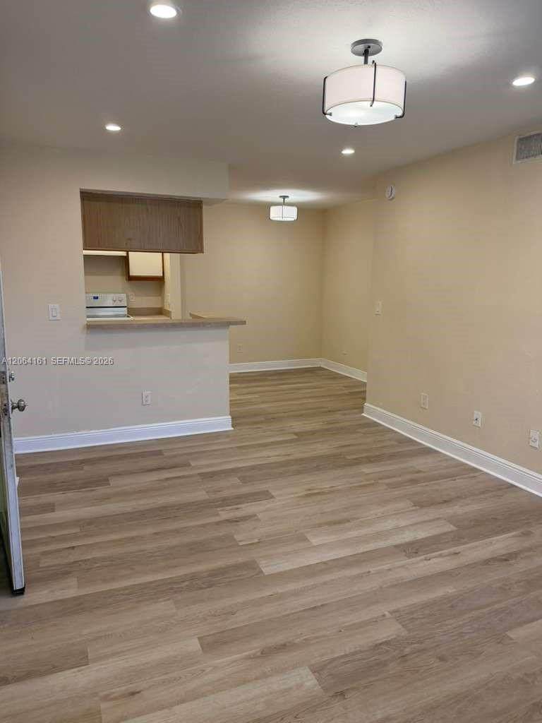 https://bt-photos.global.ssl.fastly.net/miami/orig_boomver_1_A12064161-2.jpg