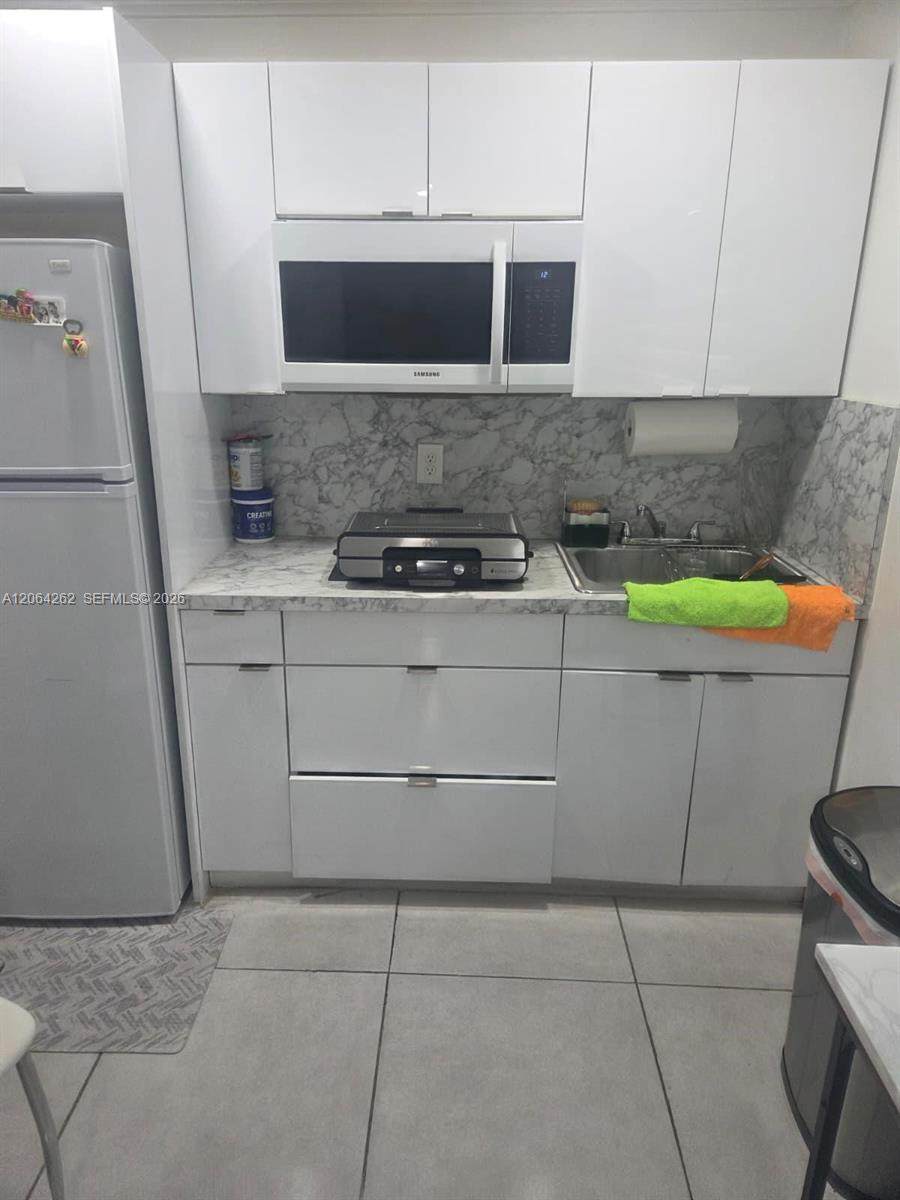https://bt-photos.global.ssl.fastly.net/miami/orig_boomver_1_A12064262-2.jpg